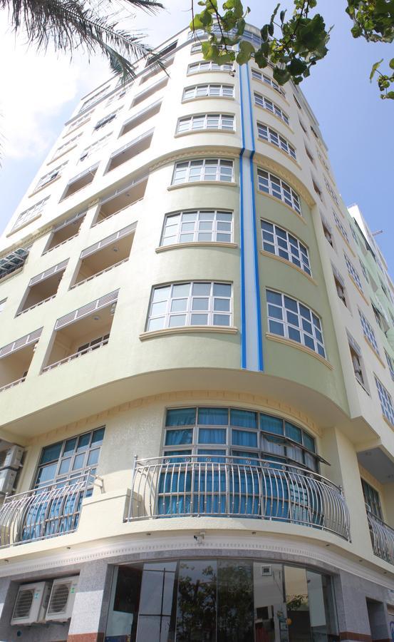 Surfview Raalhugandu Hotel Malé Kültér fotó